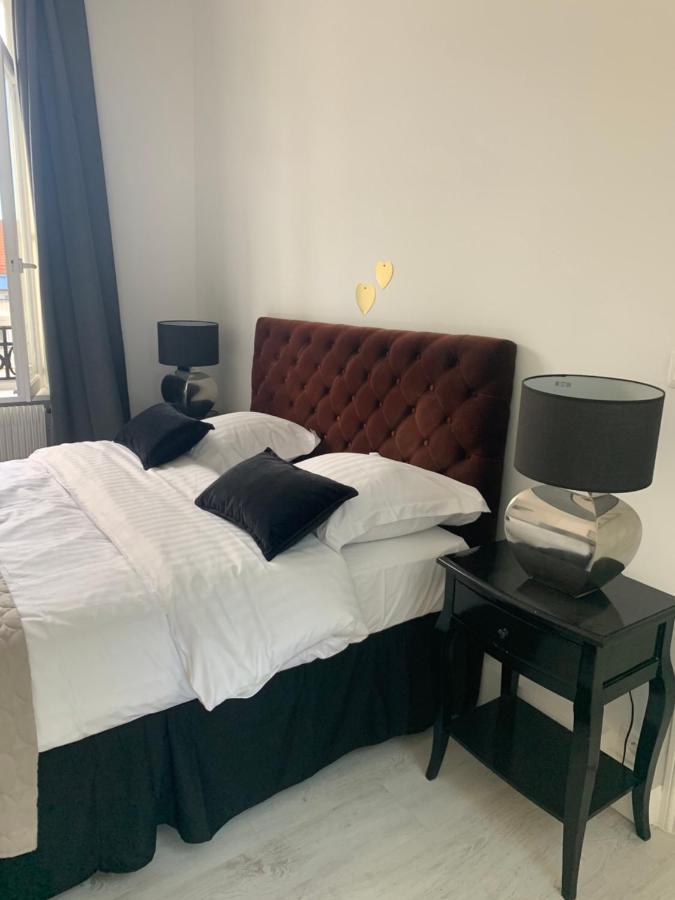 A & V Appart'Hotel Лил Екстериор снимка